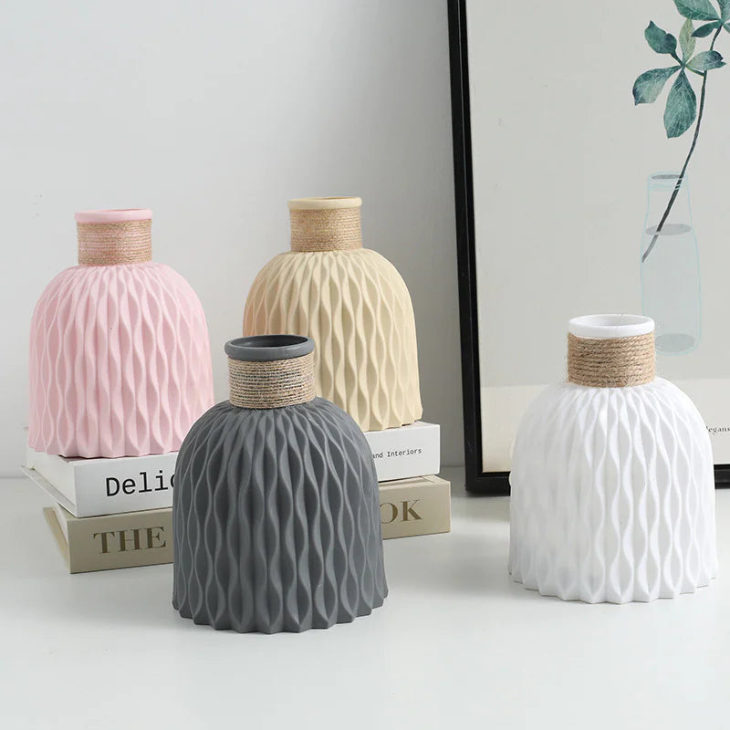 Modern Decorative Vase - Avenari Home & Life