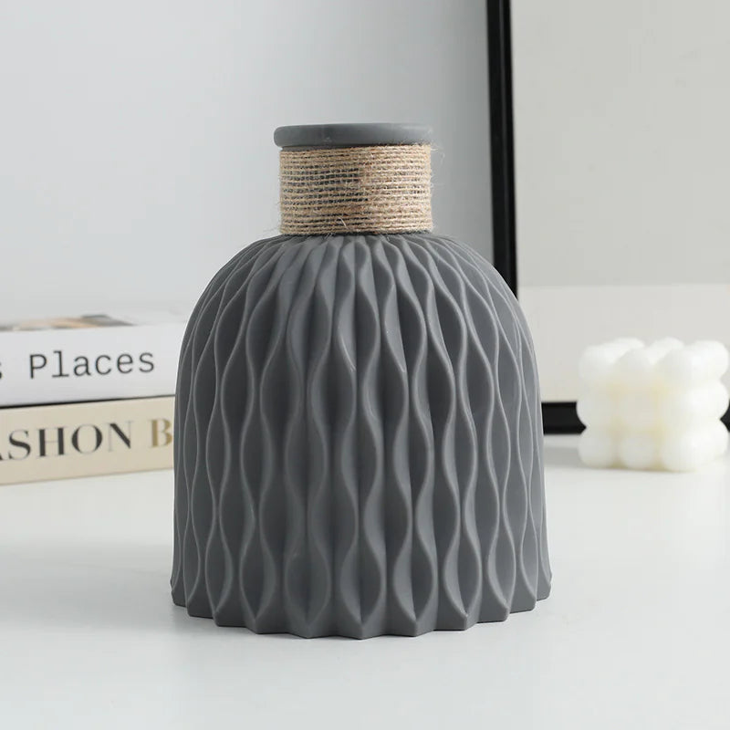 Modern Decorative Vase - Avenari Home & Life