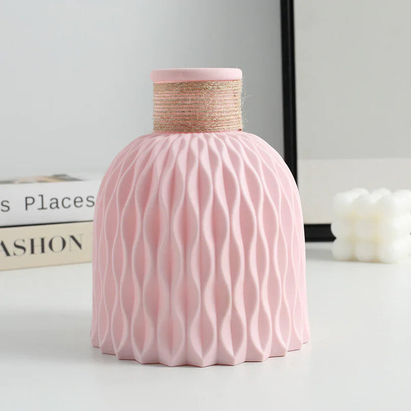 Modern Decorative Vase - Avenari Home & Life