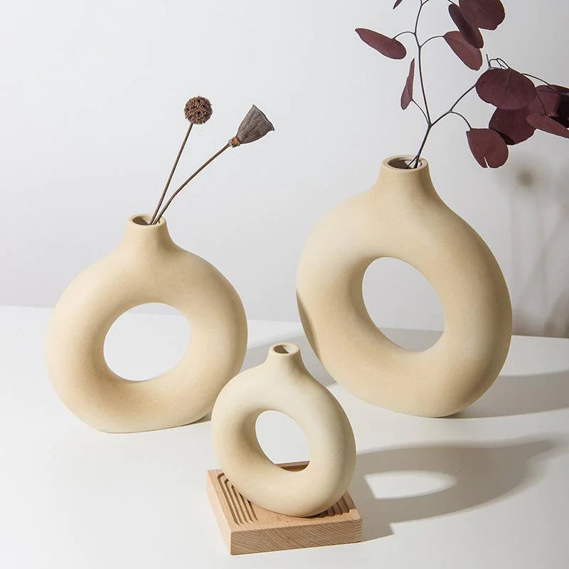 Ceramic Round Vase - Avenari Home & Life
