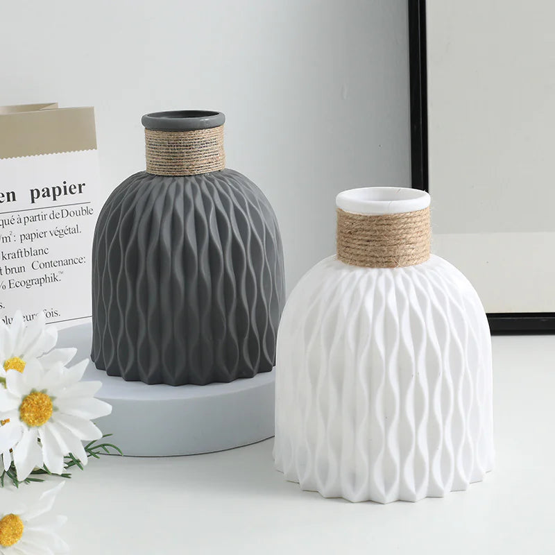 Modern Decorative Vase - Avenari Home & Life
