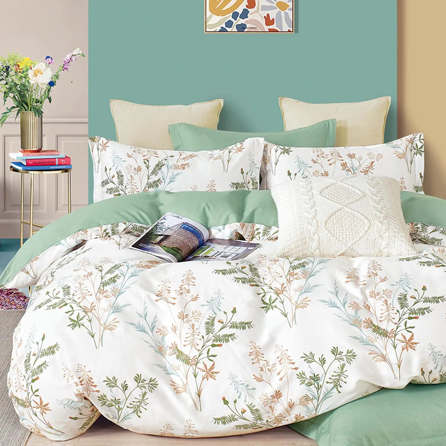 Reversible Botanical Cotton Comforter Set - 3-Piece Queen Bedding in Green & Neutral Tones