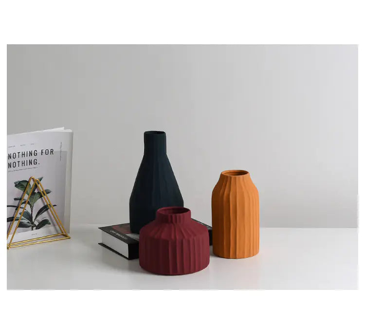 Modern Minimalist Ceramic Vases - Elegant Home Decor Accent