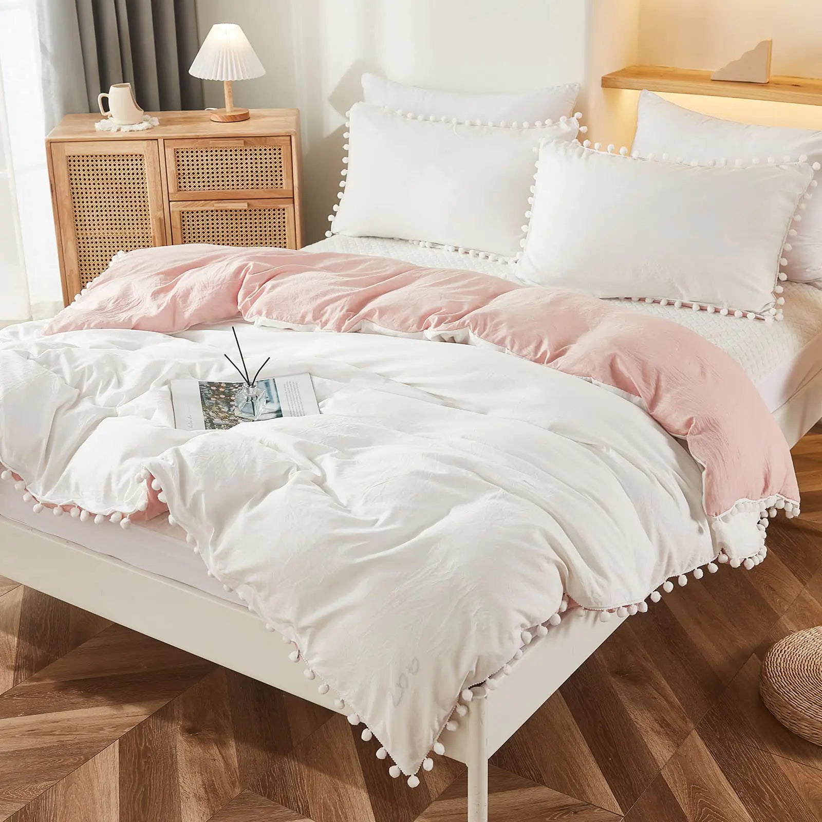 Reversible Pink & White Queen Comforter Set - 3-Piece Fluffy Boho Bedding with Pom Pom Fringe