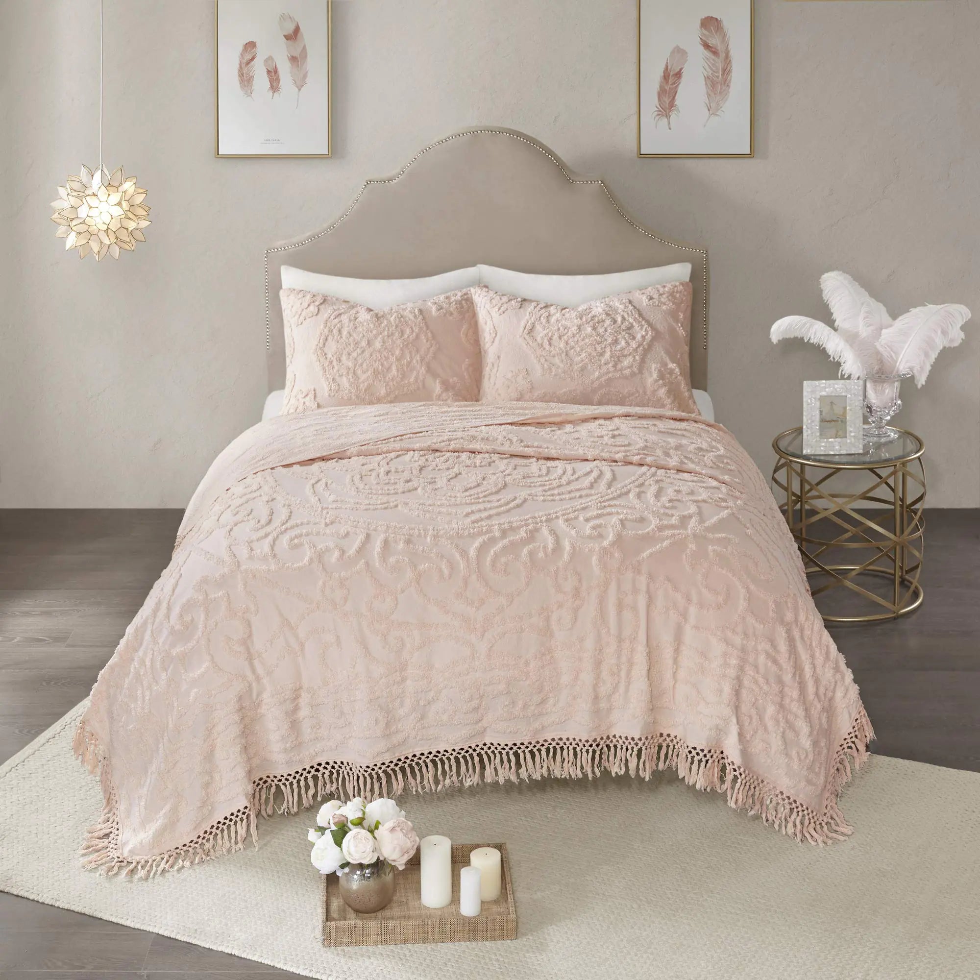 Madison Park Laetitia Lightweight 100% Cotton Quilt Set Breathable Chenille Tufted Shabby Chic Boho Medallion Design Sham Floral Blush w/ Tassels King/California King (104 in x 92 in) 3 Piece