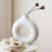 Ceramic Round Vase - Avenari Home & Life