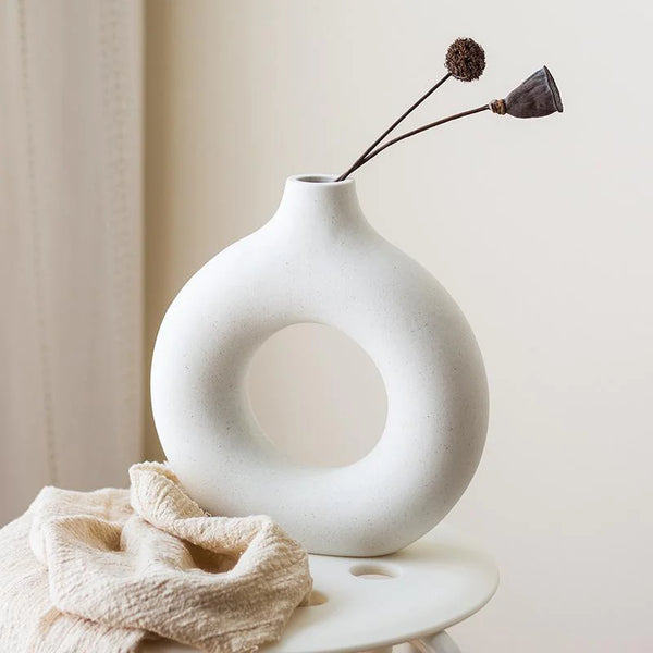 Ceramic Round Vase - Avenari Home & Life