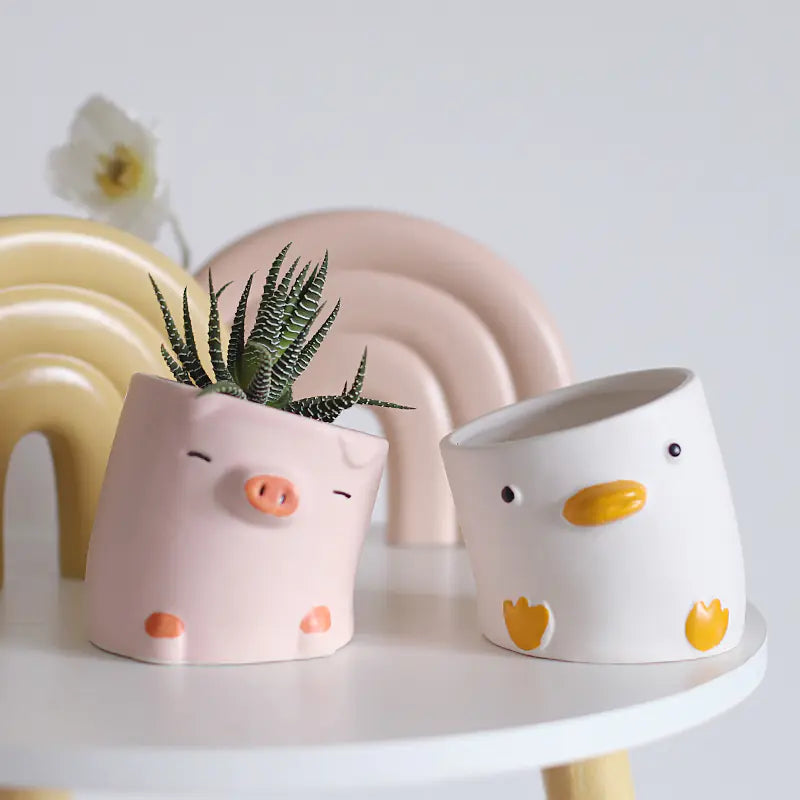 Cartoon Animal Ceramic Succulent Planter – Cute Indoor Flowerpot Decor with Optional Bamboo Tray - Avenari Home & Life